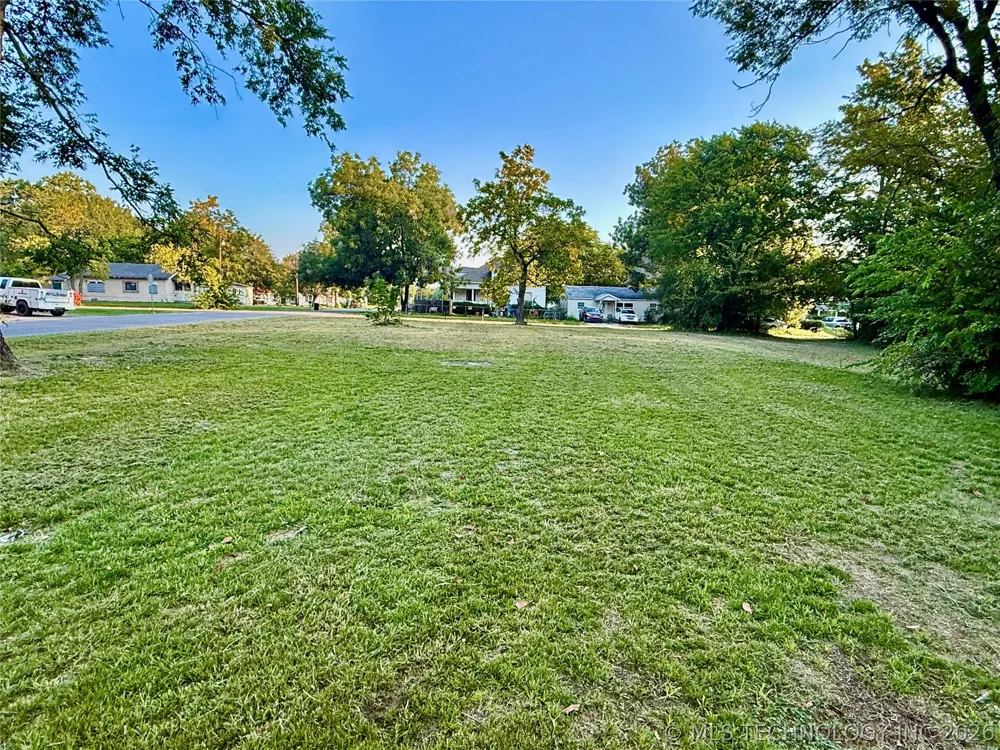 322 Ash Ada, OK 74820