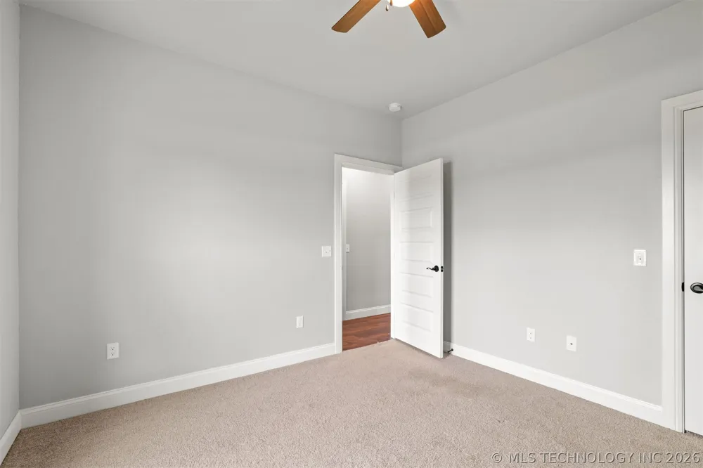 66 Maple Leaf Drive Durant, OK 74701