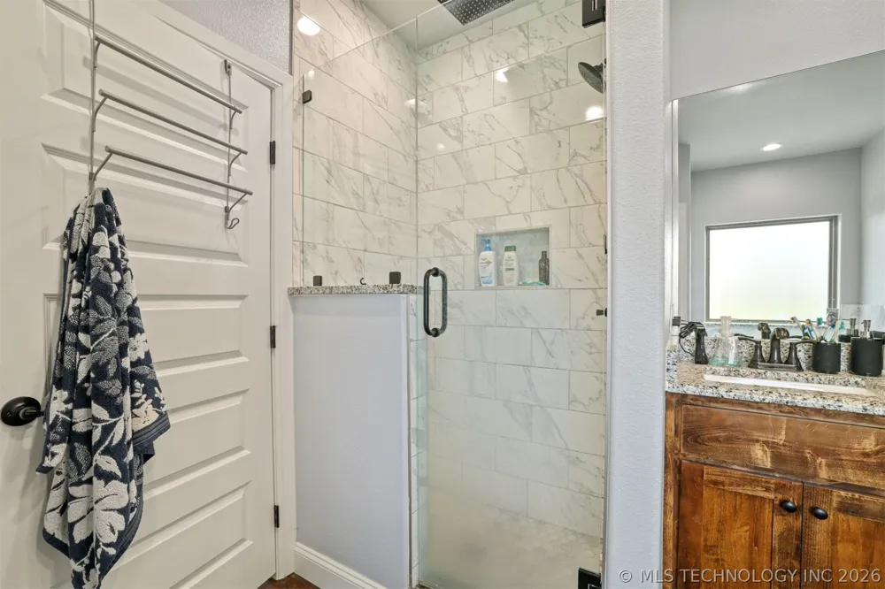 66 Maple Leaf Drive Durant, OK 74701