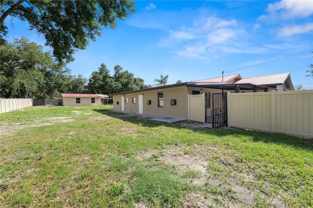 4120 ORANGE AVENUE Mulberry, FL 33860