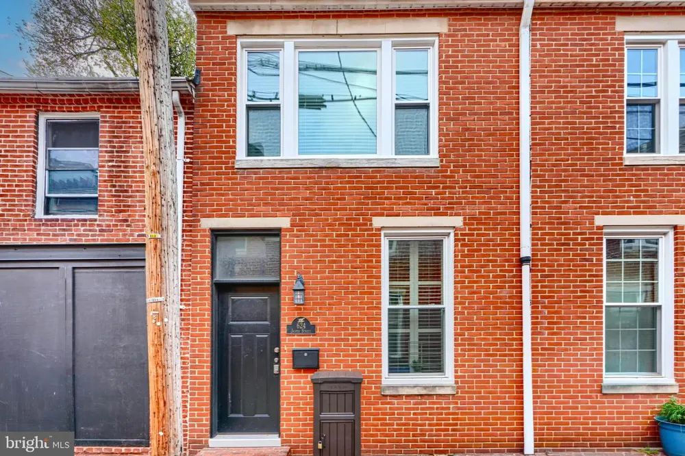 624 JASPER STREET Baltimore, MD 21201