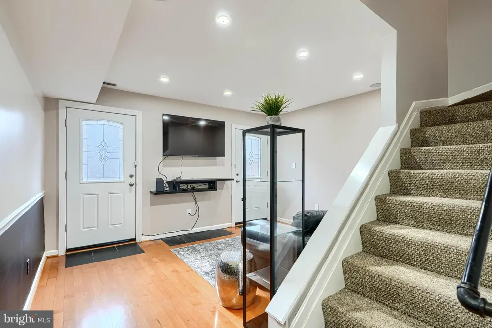 624 JASPER STREET Baltimore, MD 21201