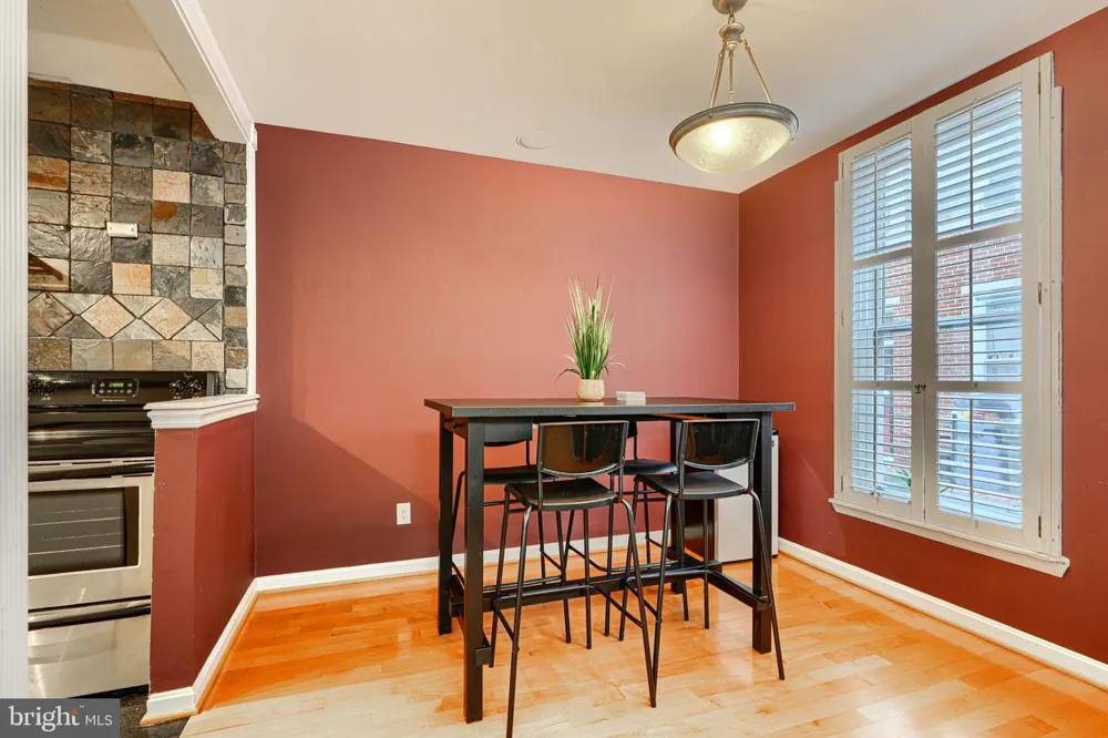 624 JASPER STREET Baltimore, MD 21201