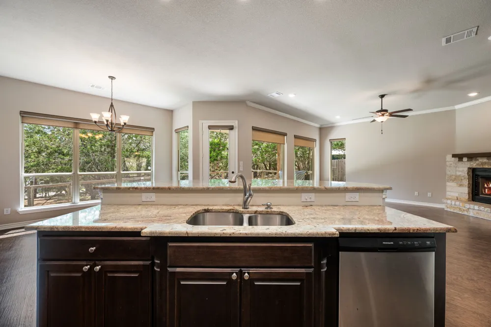 4100 Rockwood Drive Lago Vista, TX 78645