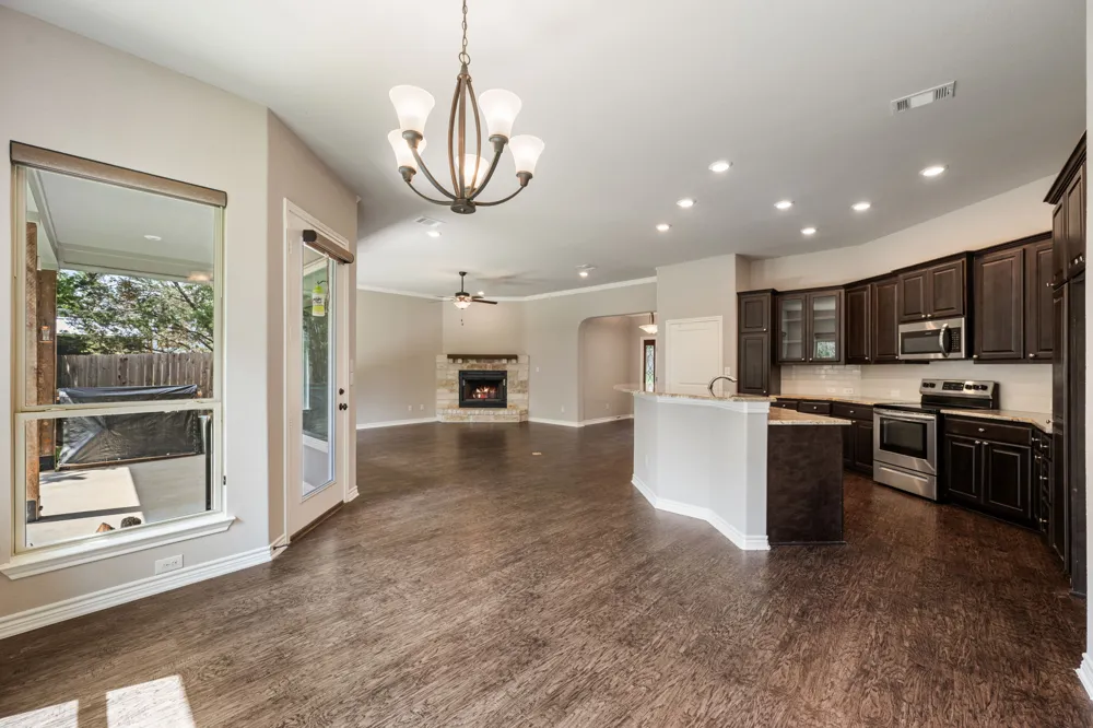 4100 Rockwood Drive Lago Vista, TX 78645
