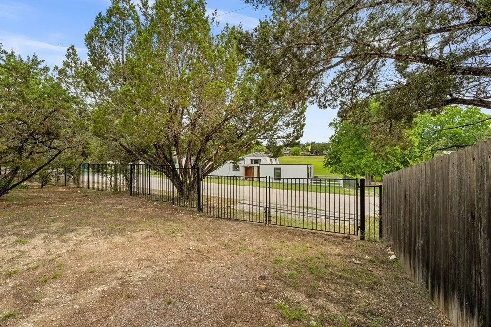 4100 Rockwood Drive Lago Vista, TX 78645