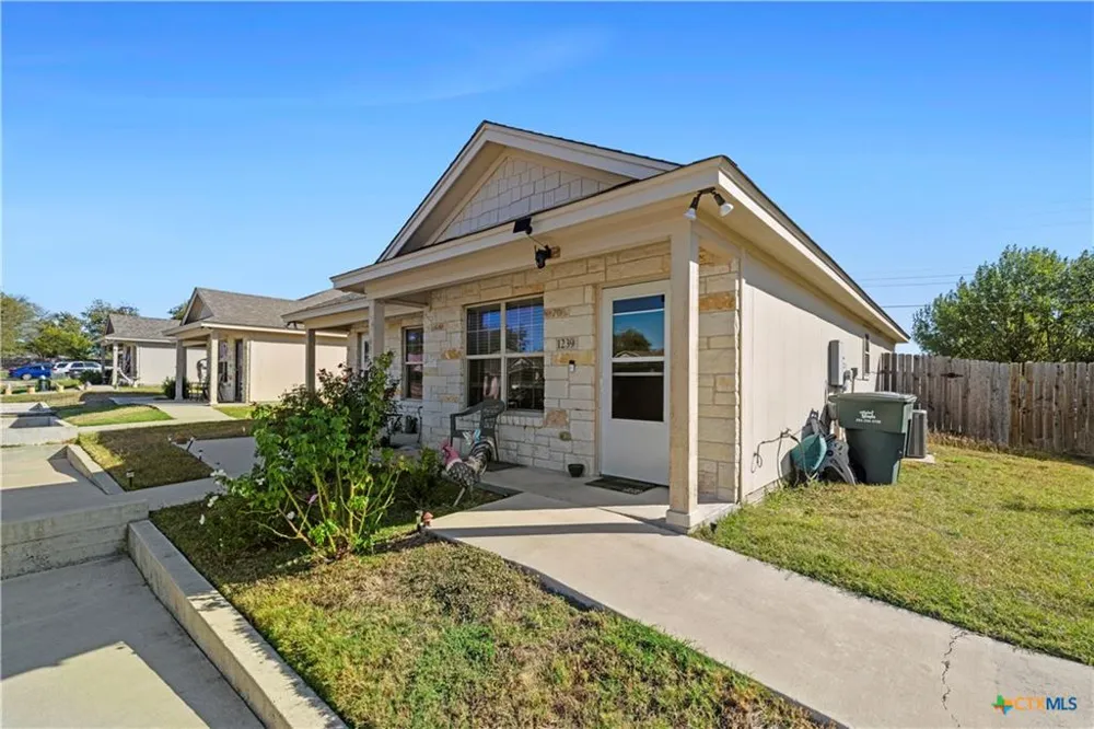 1239 Honor Lane Temple, TX 76501