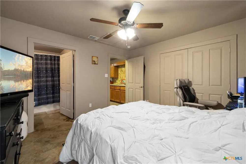 1239 Honor Lane Temple, TX 76501