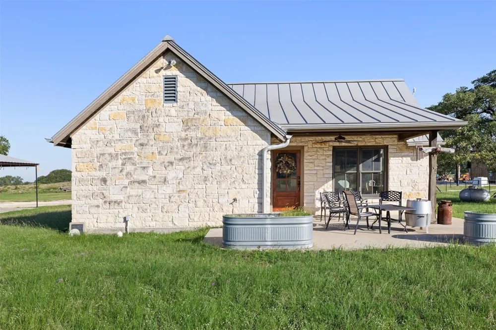 1081 County Road 1320 Lampasas, TX 76550