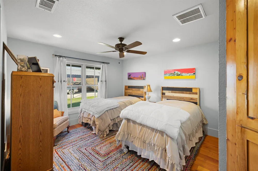 1081 County Road 1320 Lampasas, TX 76550