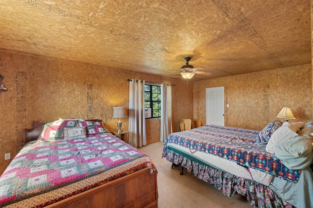 1081 County Road 1320 Lampasas, TX 76550