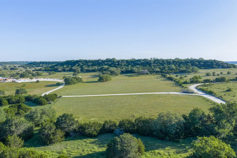 1081 County Road 1320 Lampasas, TX 76550