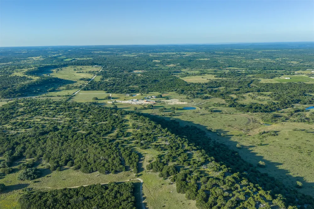 1081 County Road 1320 Lampasas, TX 76550