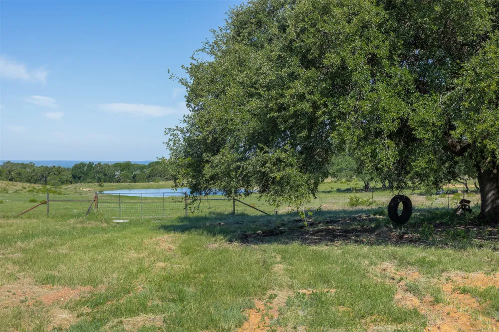 1081 County Road 1320 Lampasas, TX 76550