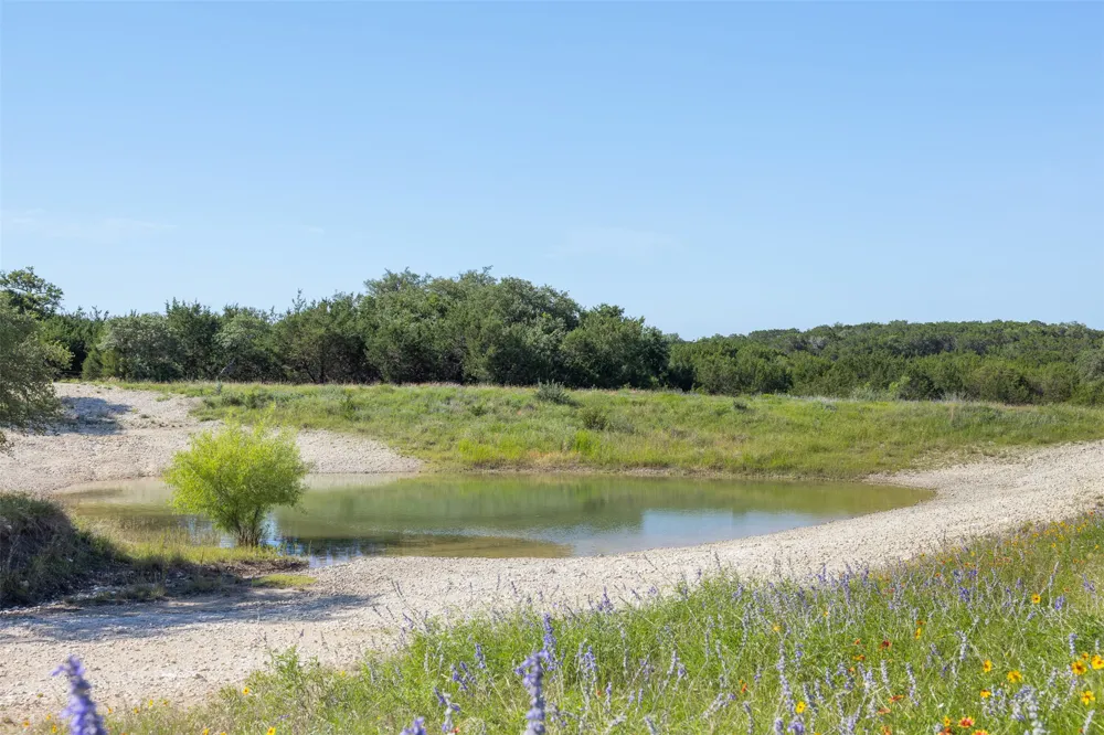 1081 County Road 1320 Lampasas, TX 76550