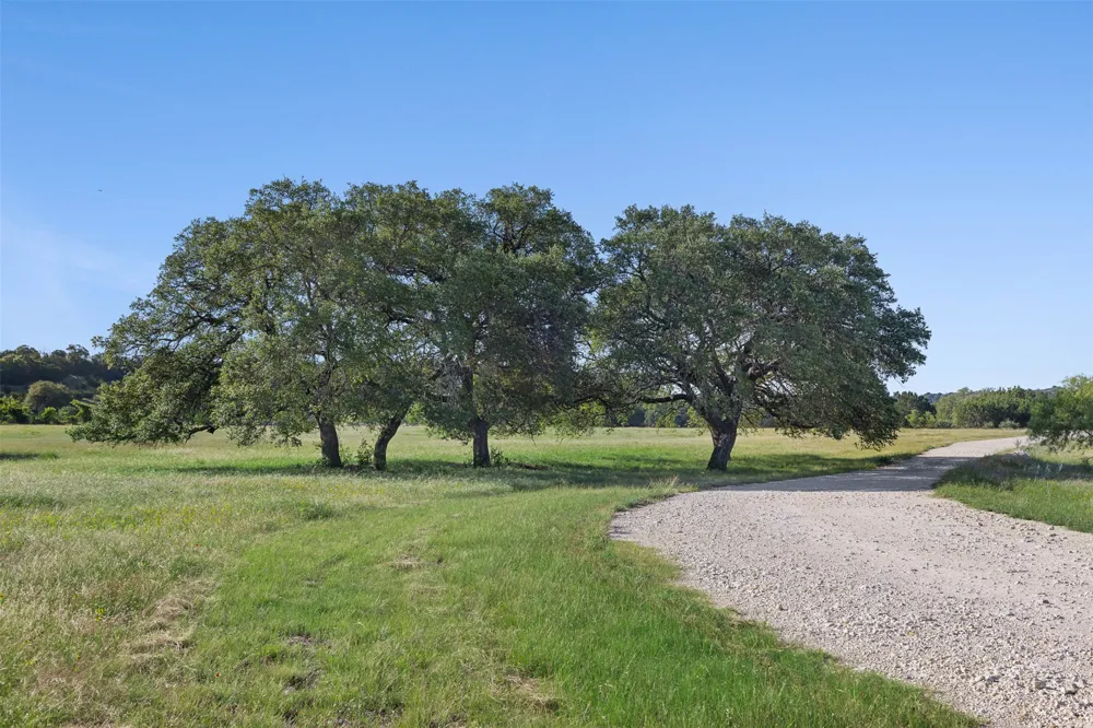 1081 County Road 1320 Lampasas, TX 76550