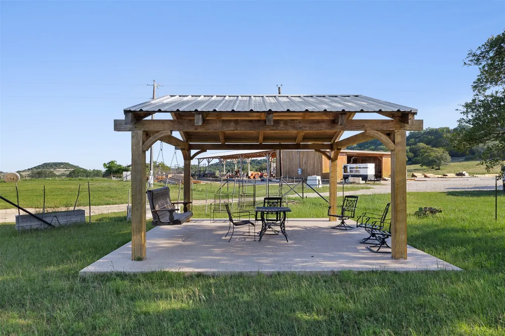 1081 County Road 1320 Lampasas, TX 76550