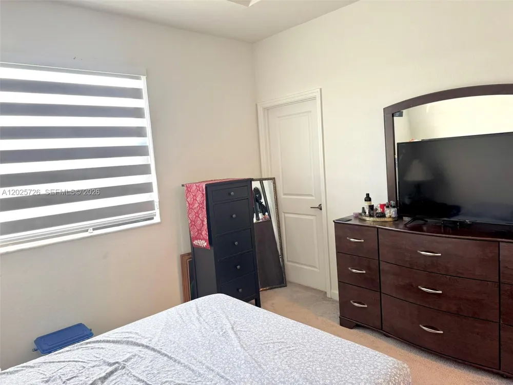 10020 SW 228th Ter Miami, FL 33190