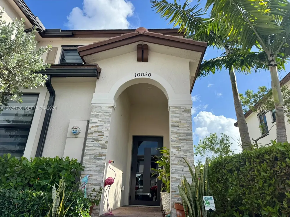 10020 SW 228th Ter Miami, FL 33190