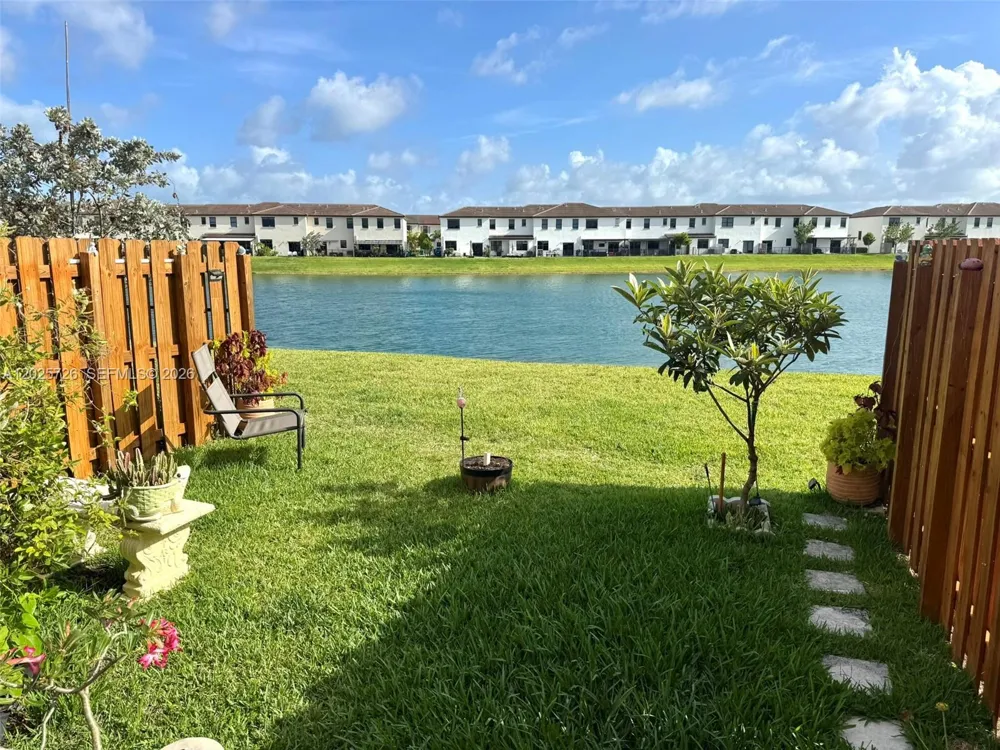 10020 SW 228th Ter Miami, FL 33190