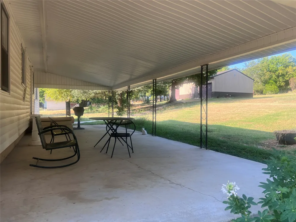 185 NW 8th Street Krebs, OK 74554