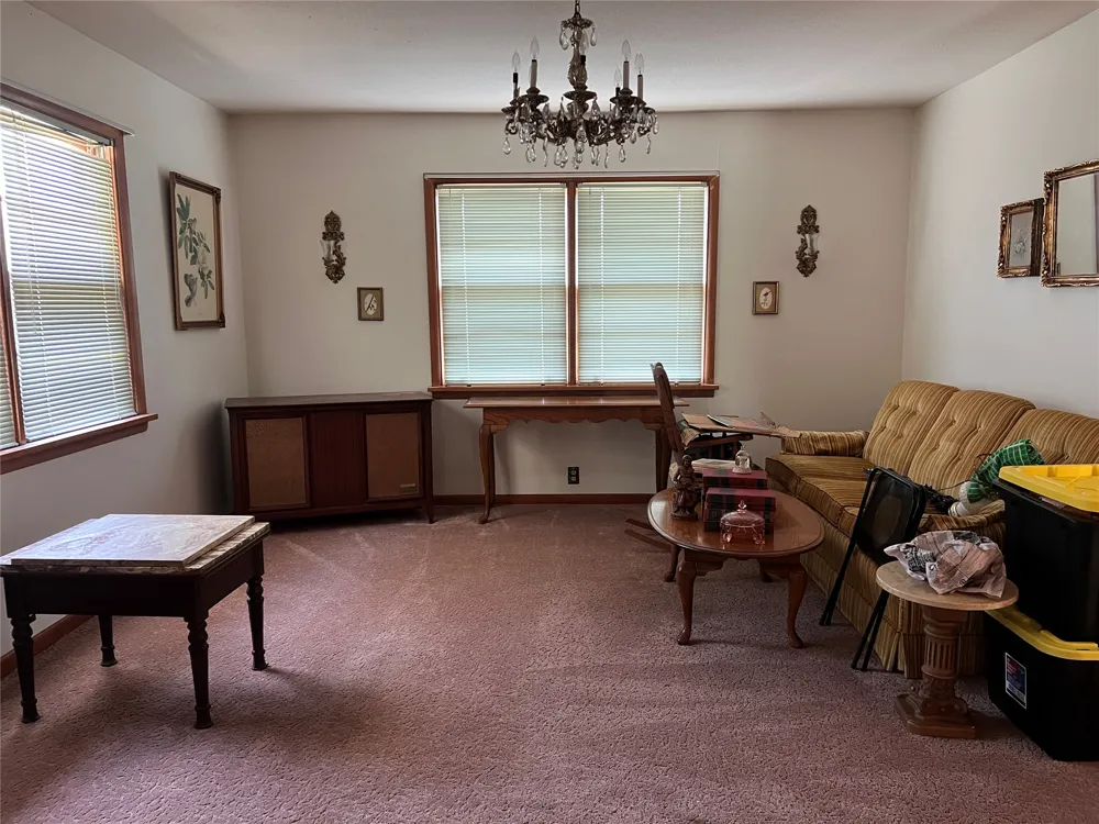 185 NW 8th Street Krebs, OK 74554