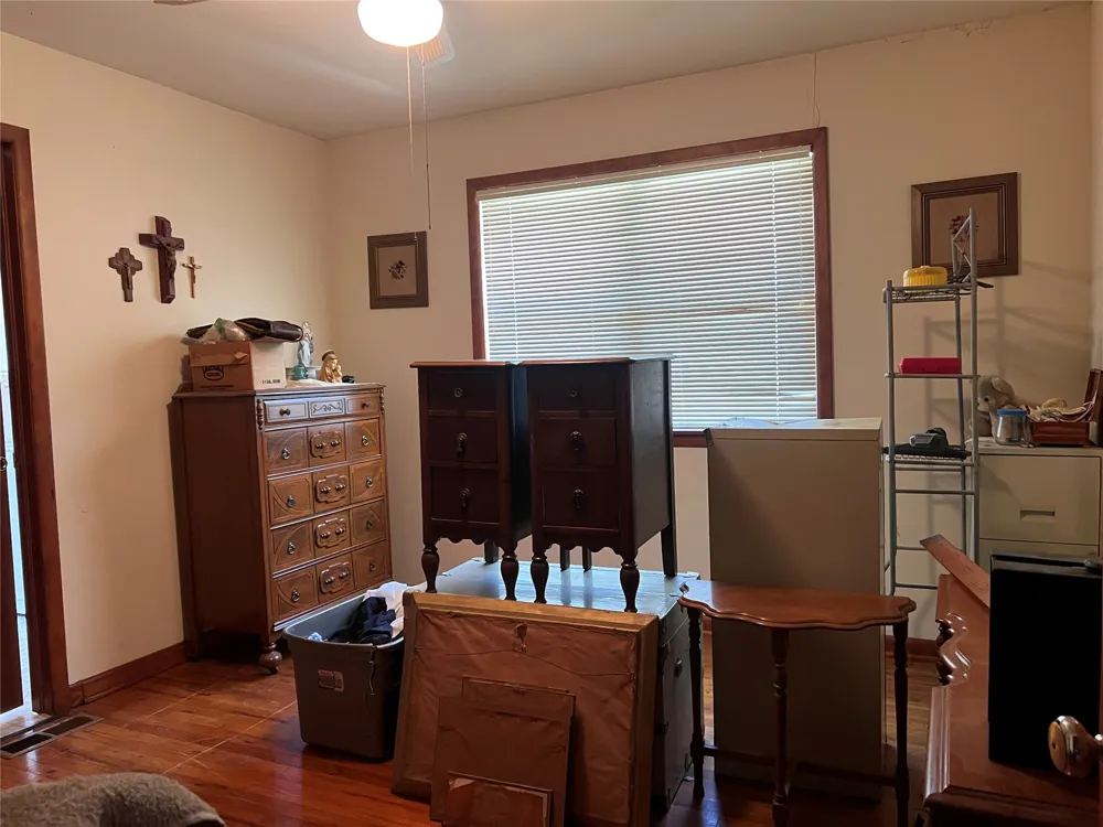 185 NW 8th Street Krebs, OK 74554