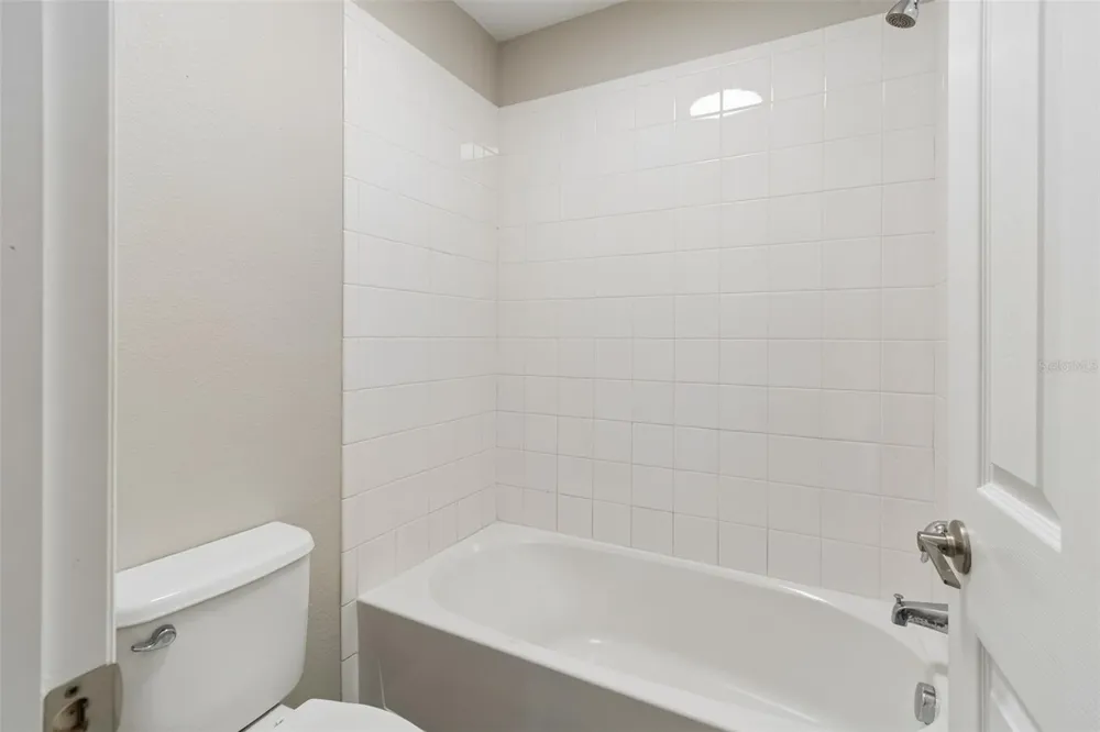 1192 MULTIFLORA LOOP Lutz, FL 33558