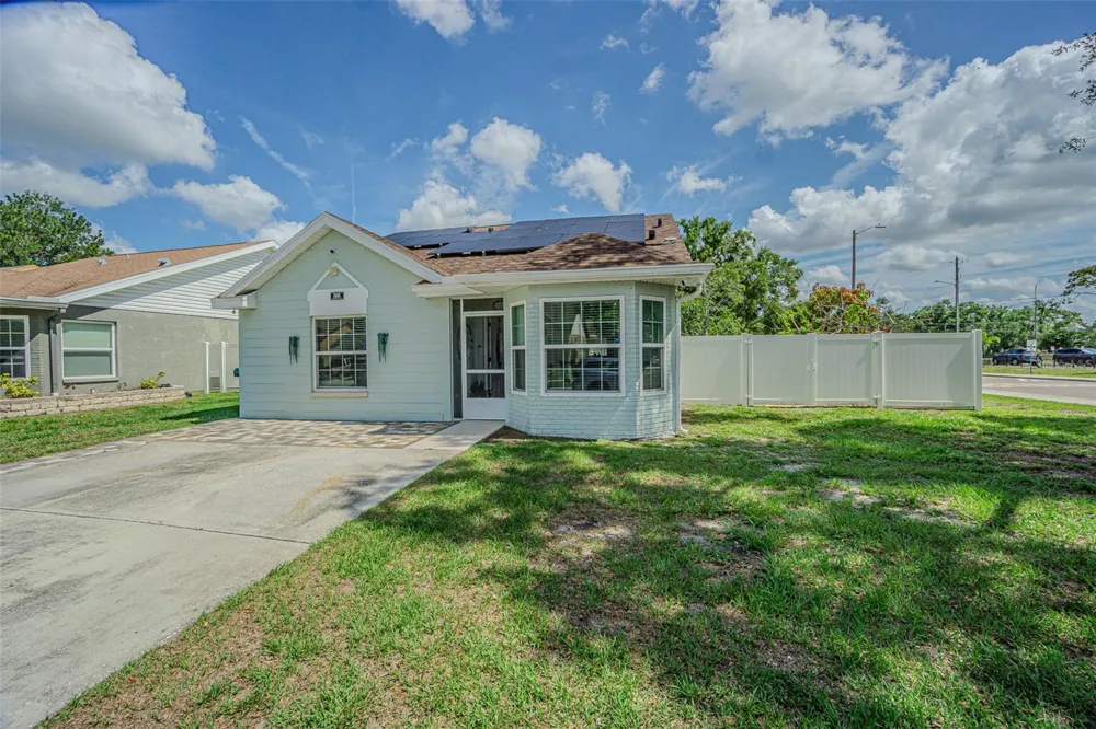 7601 LIMEBURY COURT Tampa, FL 33625