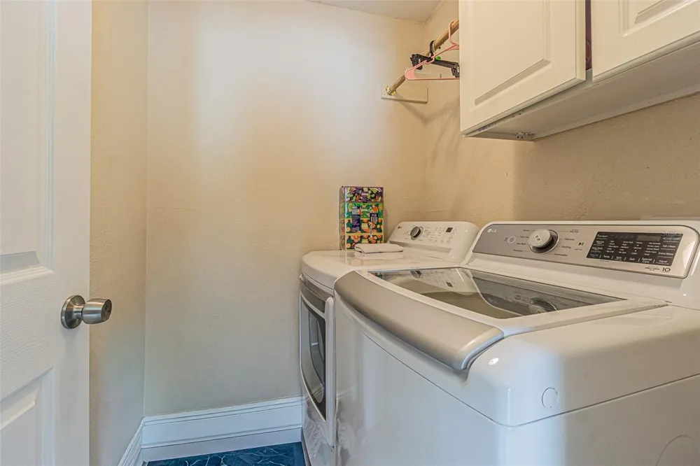 7601 LIMEBURY COURT Tampa, FL 33625