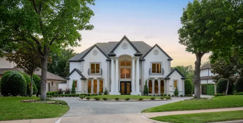 5809 Golden Leaf Court