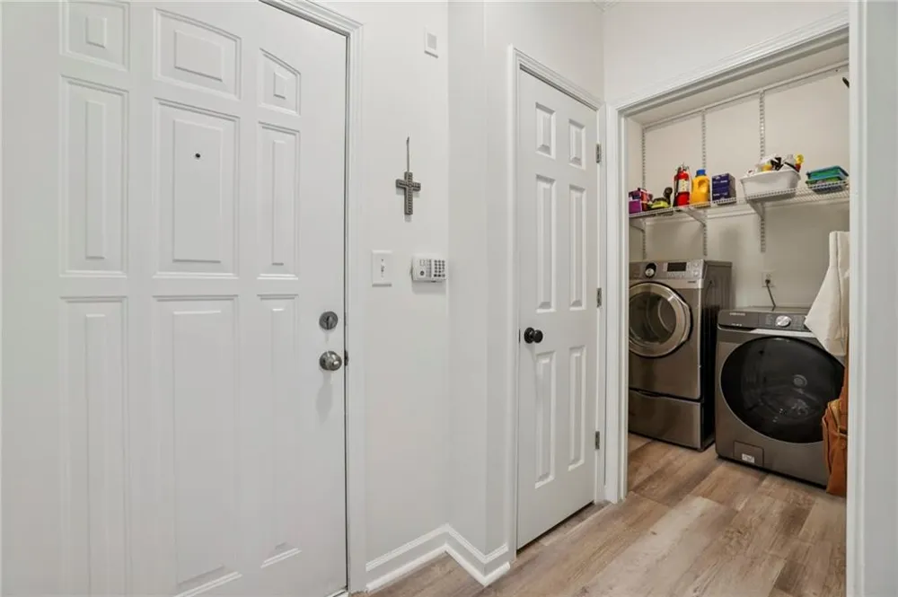 436 Pembrooke Circle #436 Alpharetta, GA 30004