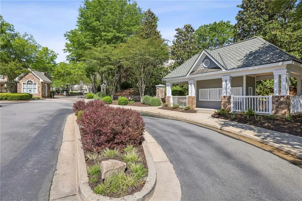 436 Pembrooke Circle #436 Alpharetta, GA 30004