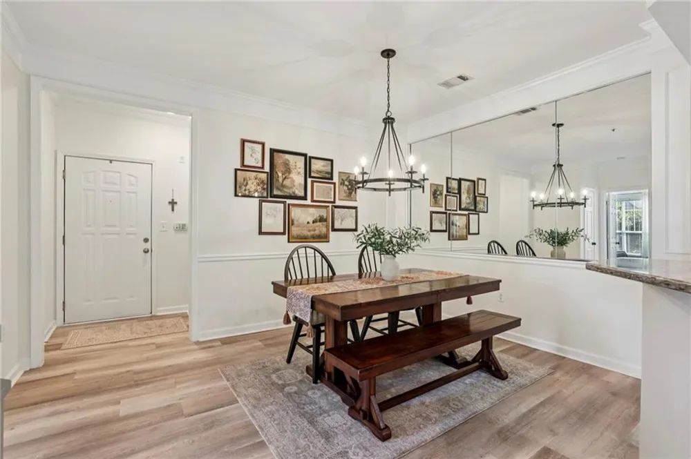 436 Pembrooke Circle #436 Alpharetta, GA 30004