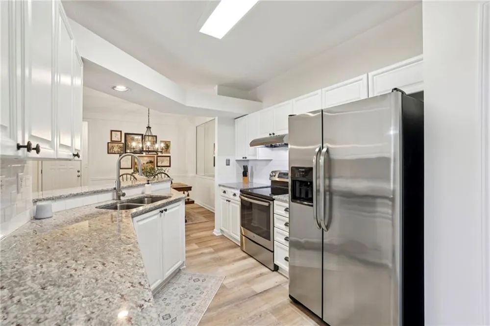 436 Pembrooke Circle #436 Alpharetta, GA 30004