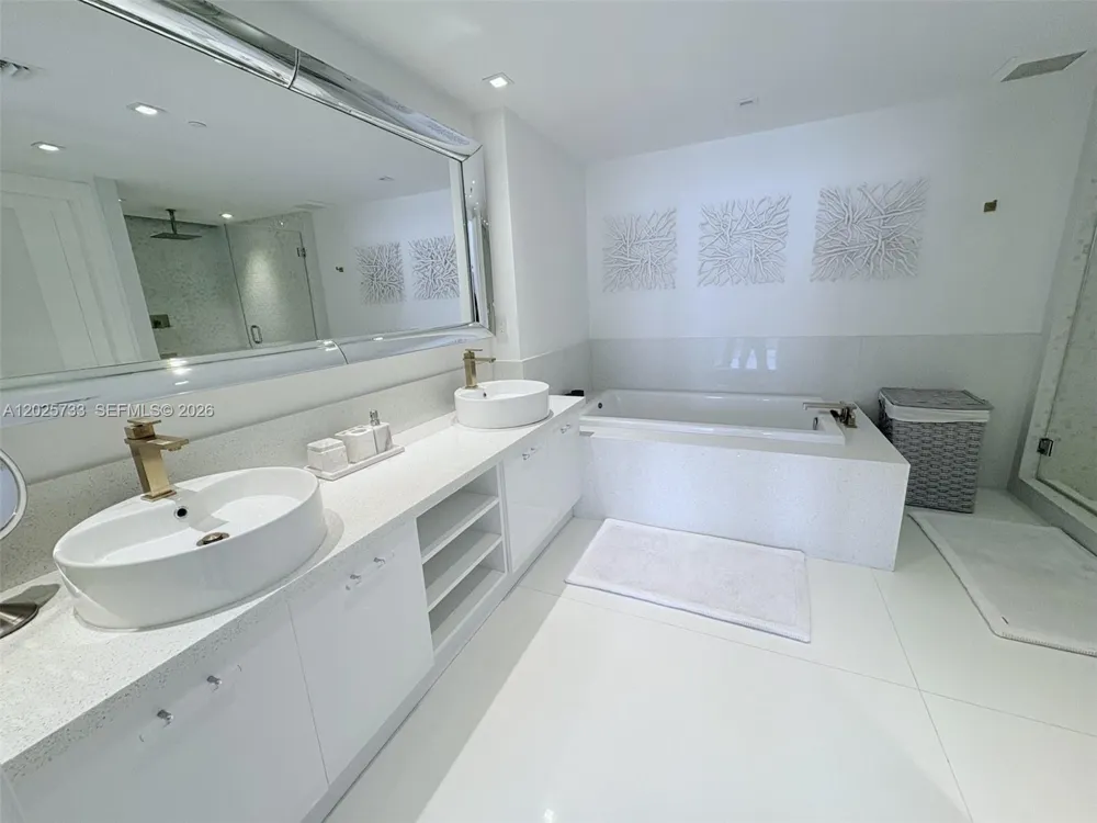 3951 S Ocean Dr #501 Hollywood, FL 33019