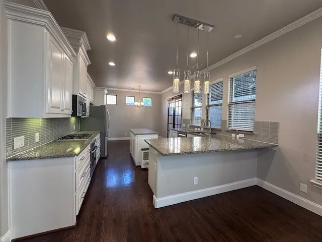 2524 Bill Moses Parkway Farmers Branch, TX 75234