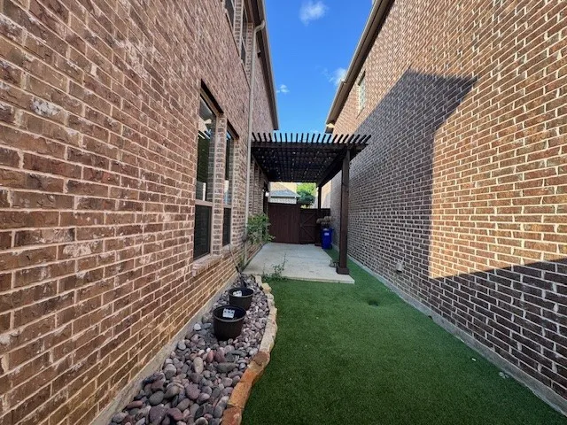 2524 Bill Moses Parkway Farmers Branch, TX 75234