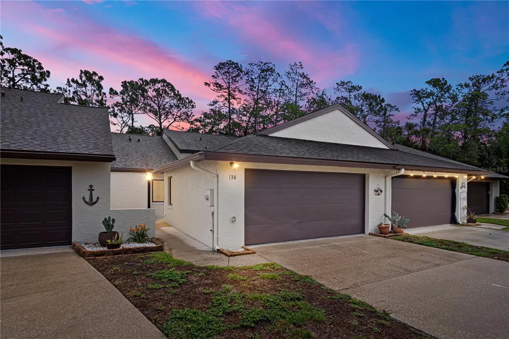 138 FOX FIRE CIRCLE Daytona Beach, FL 32114