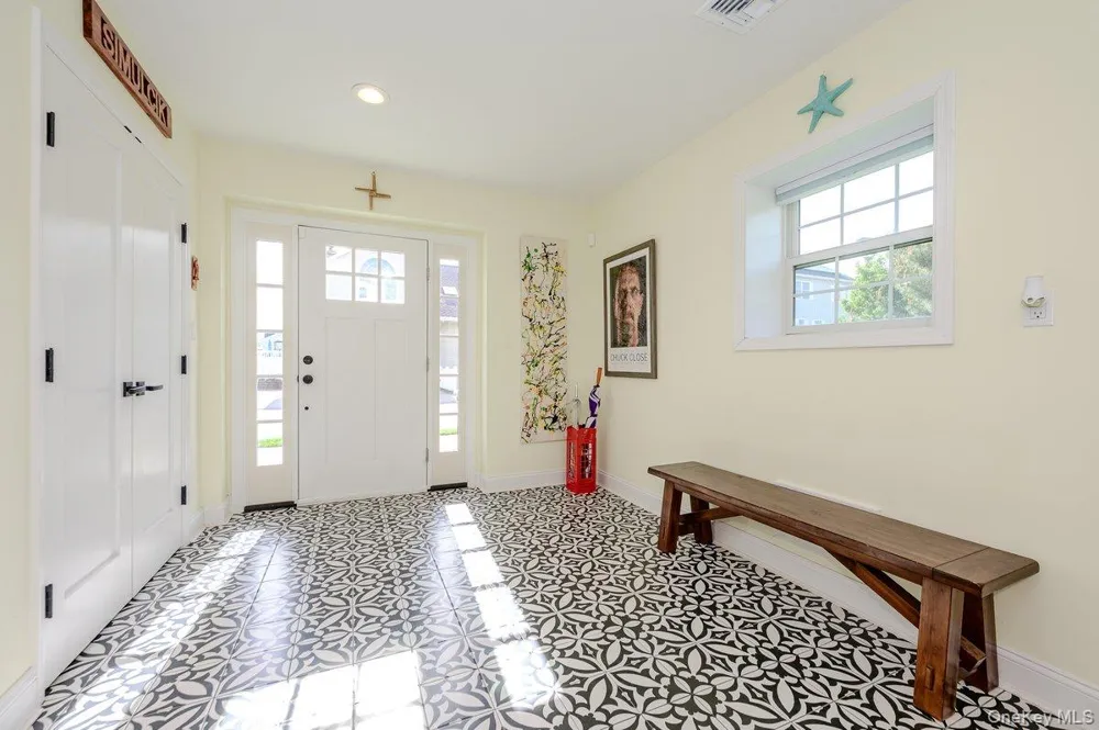75 Curley Street Long Beach, NY 11561