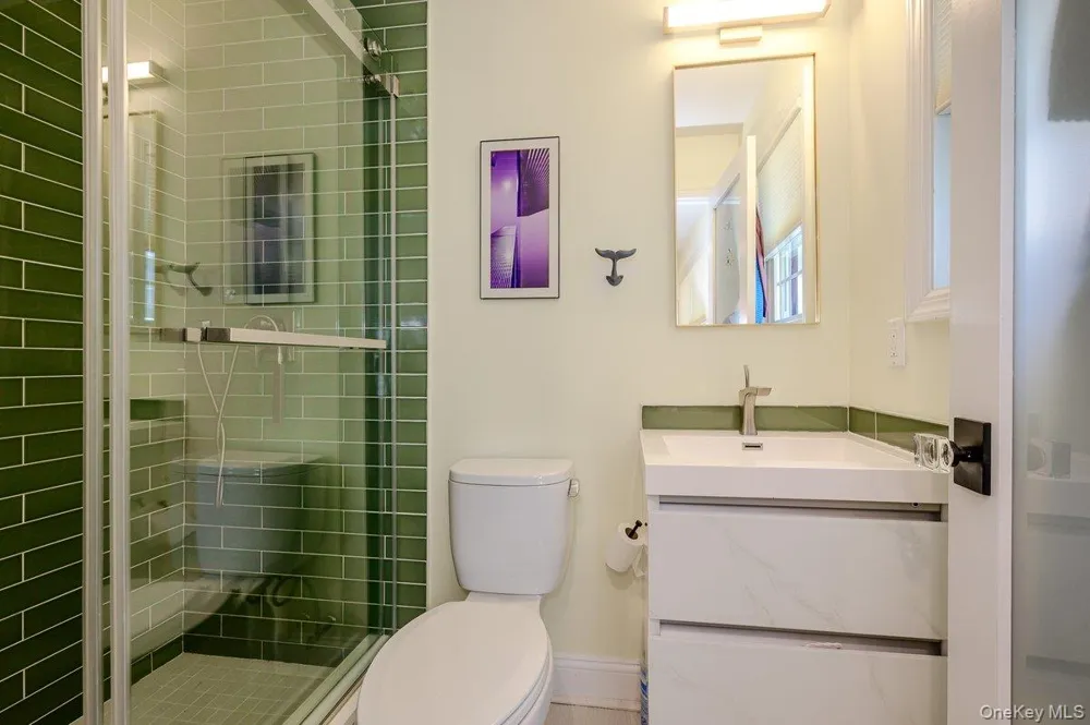 75 Curley Street Long Beach, NY 11561