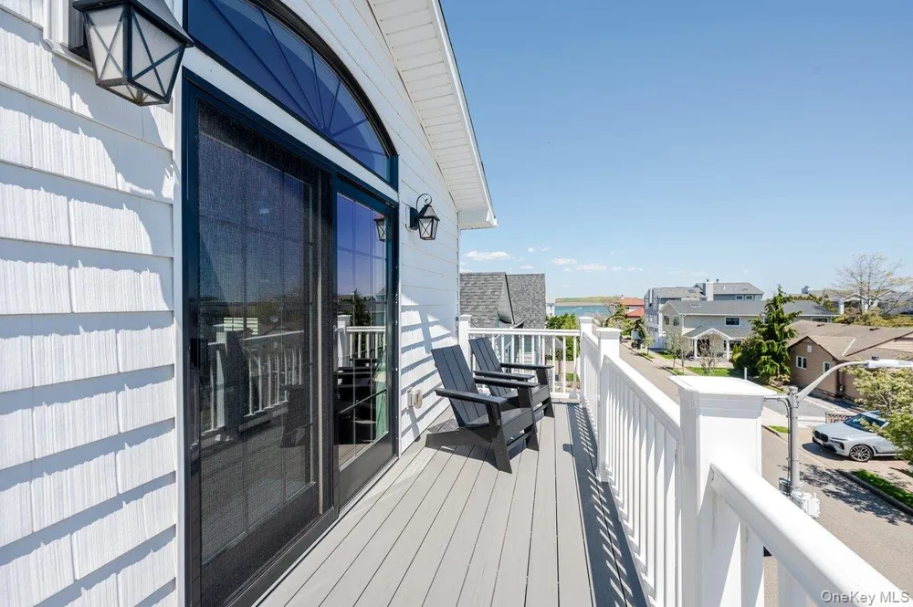 75 Curley Street Long Beach, NY 11561