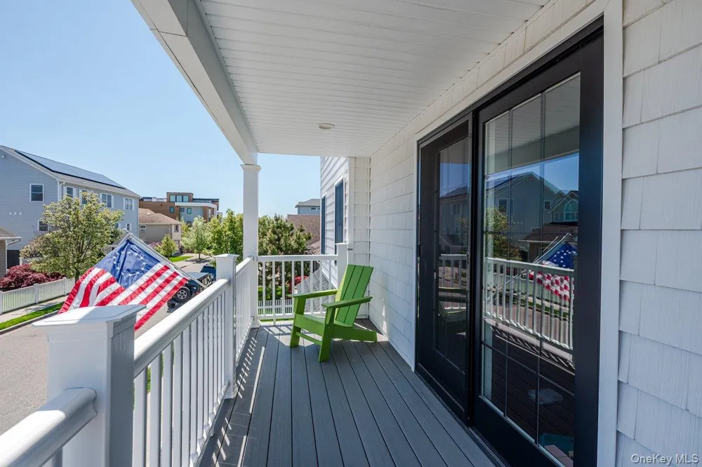 75 Curley Street Long Beach, NY 11561