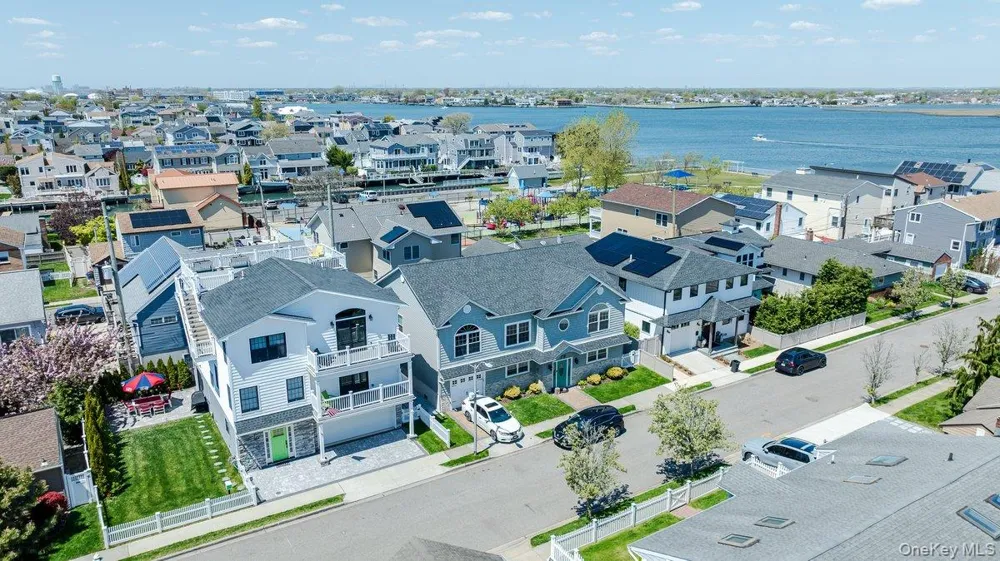 75 Curley Street Long Beach, NY 11561