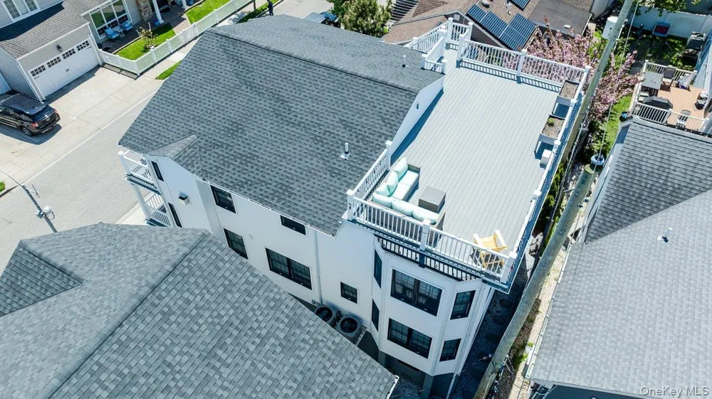 75 Curley Street Long Beach, NY 11561
