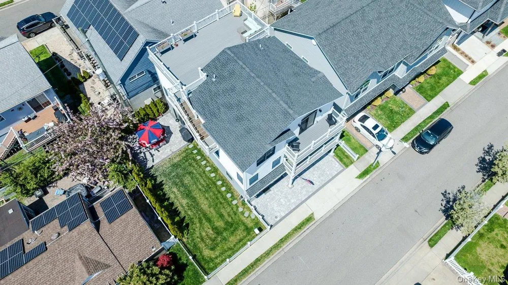 75 Curley Street Long Beach, NY 11561