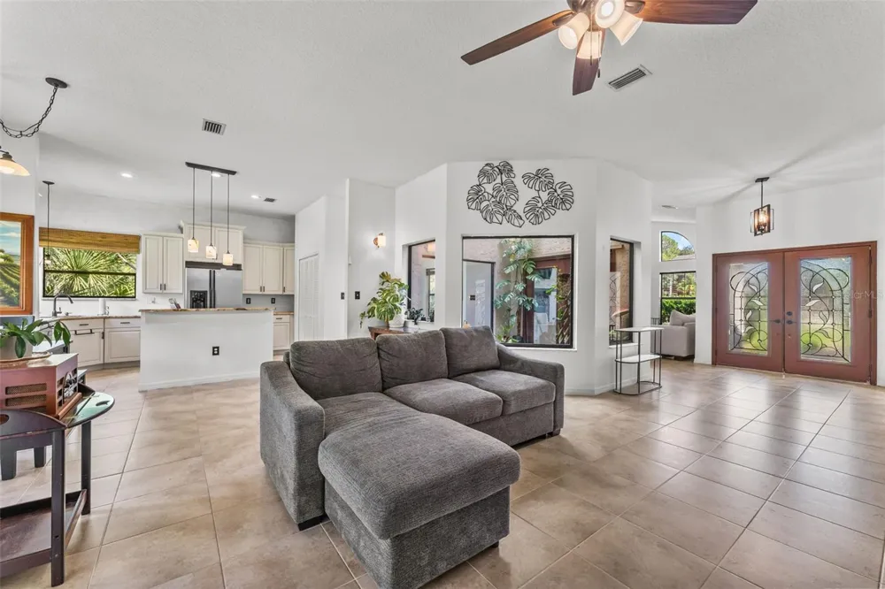 5560 BOB WHITE TRAIL Mims, FL 32754