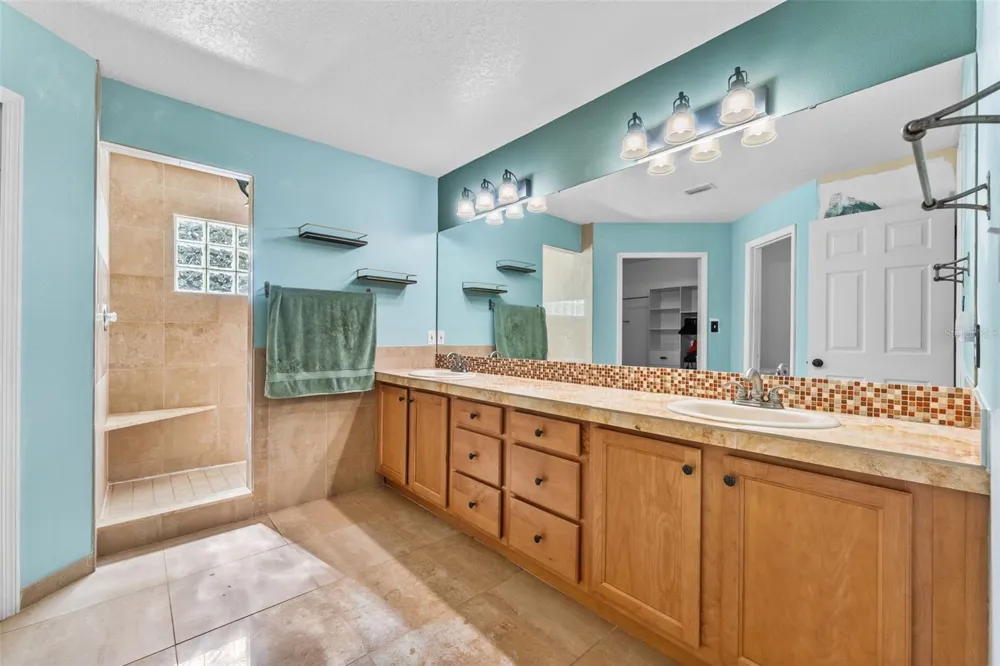 5560 BOB WHITE TRAIL Mims, FL 32754