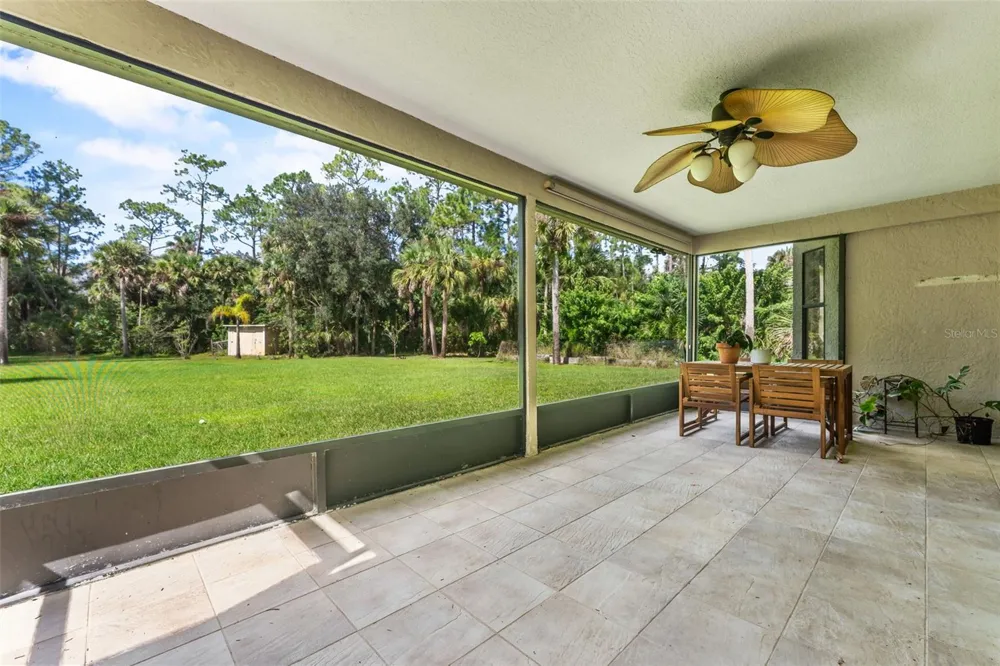 5560 BOB WHITE TRAIL Mims, FL 32754