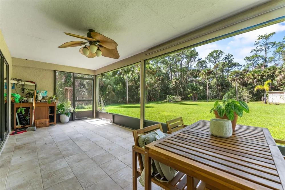 5560 BOB WHITE TRAIL Mims, FL 32754